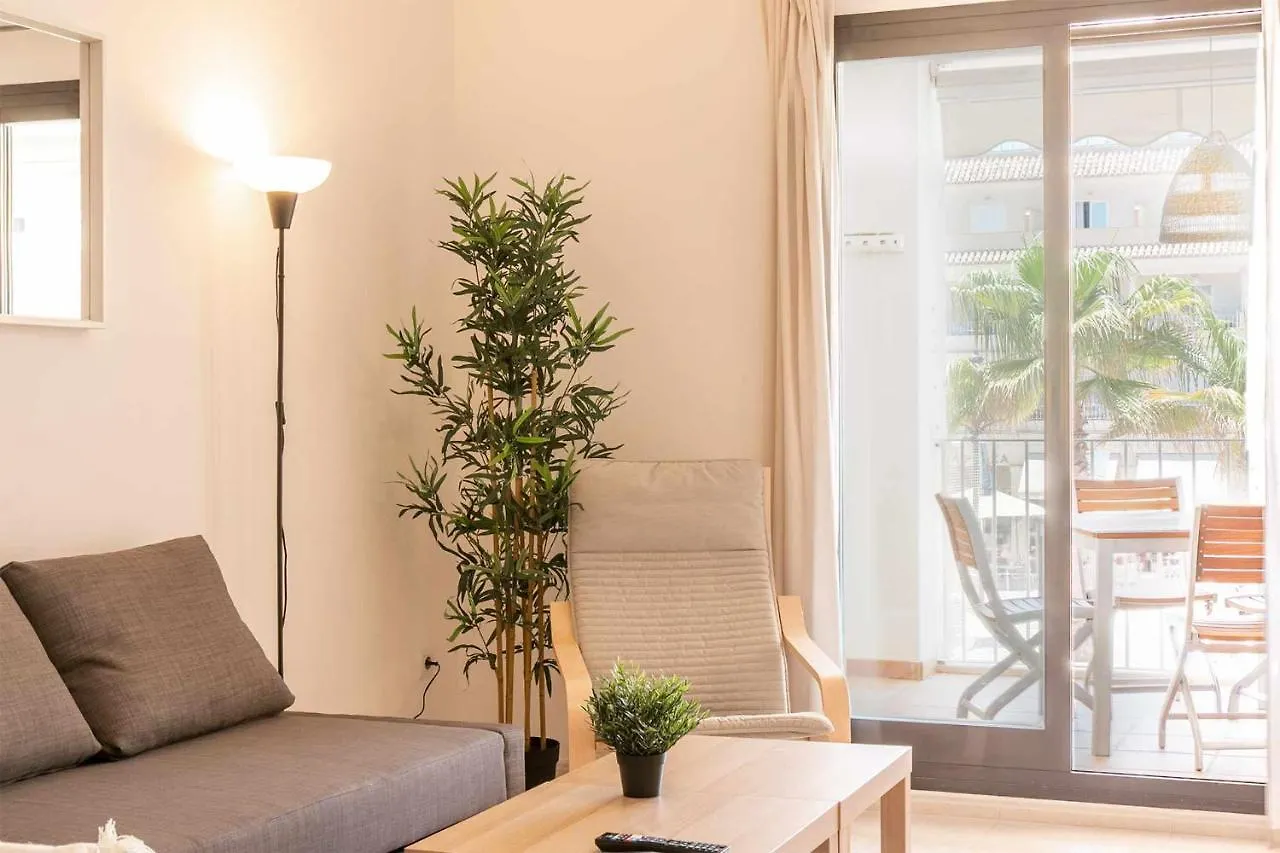 Moderno Y Centrico Apartamento En Plaza De Espana Nerja 0*,